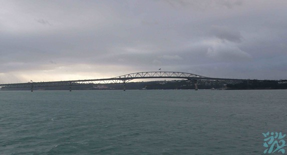 �¿������۴���